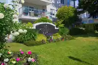 303 1441 BLACKWOOD STREET - thumbnail 2