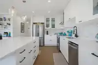 303 1441 BLACKWOOD STREET - thumbnail 5