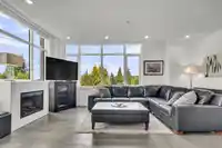 303 14824 NORTH BLUFF ROAD - thumbnail 4