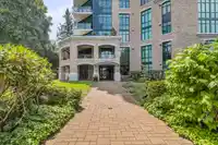 303 14824 NORTH BLUFF ROAD - thumbnail 32