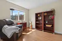 221 15745 CROYDON DRIVE - thumbnail 23
