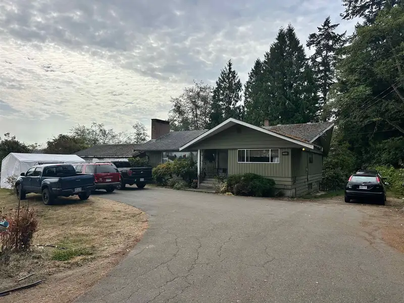 17720 12 AVENUE - photo 2 of 10