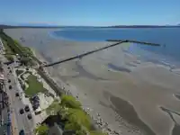 201 14881 MARINE DRIVE - thumbnail 4