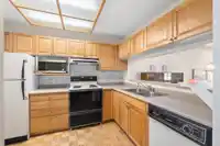 203 1569 EVERALL STREET - thumbnail 6