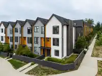 26 16685 25 AVENUE - thumbnail 1