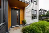 26 16685 25 AVENUE - thumbnail 5