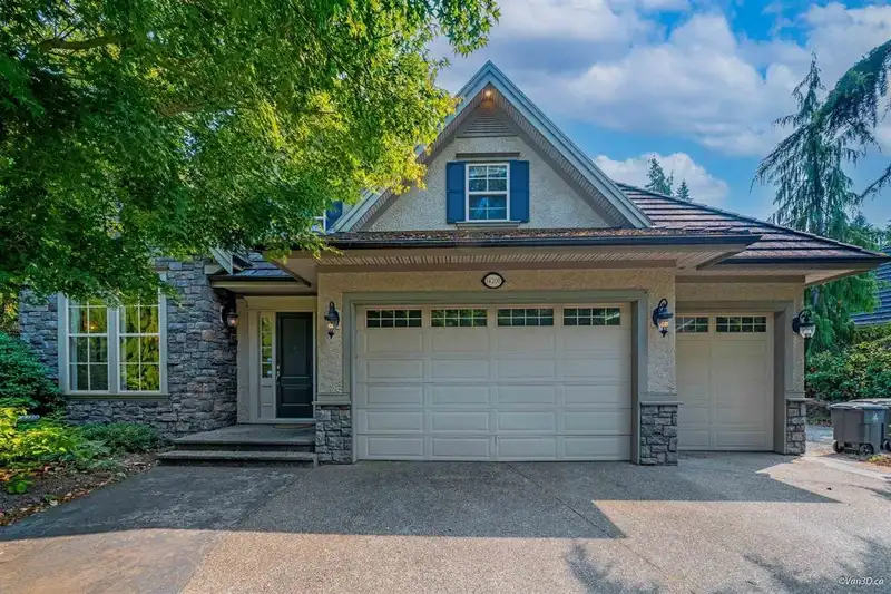 14208 33 AVENUE - photo 1 of 1