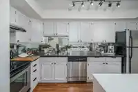 103 1390 MARTIN STREET - thumbnail 19
