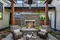 2662 124B STREET - thumbnail 4