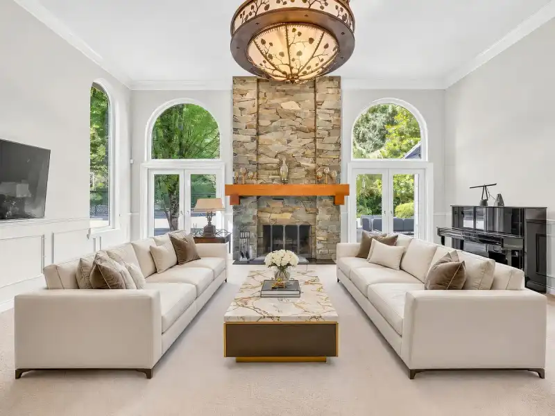 13315 25 AVENUE - photo 1 of 40