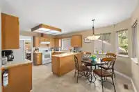 831 165 STREET - thumbnail 11