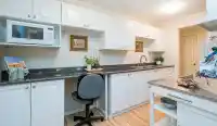 102 15020 NORTH BLUFF ROAD - thumbnail 1