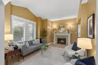 14758 31 AVENUE - thumbnail 4