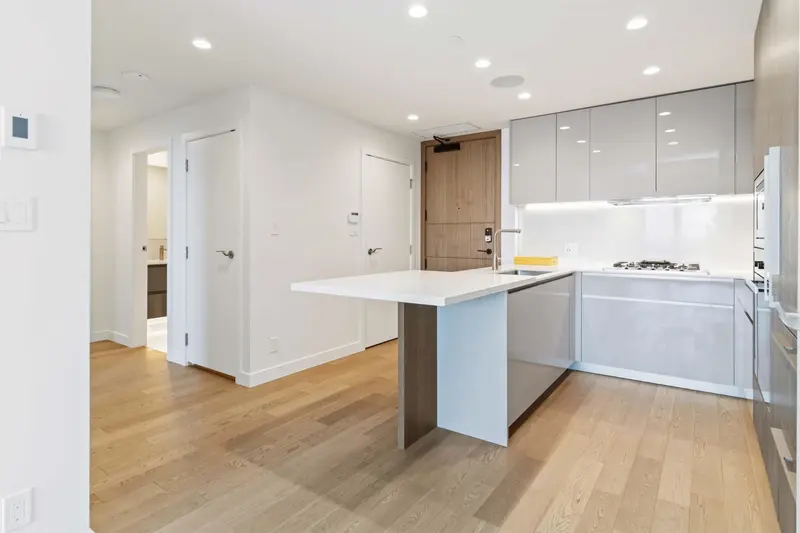 1103 6811 PEARSON WAY - photo 4 of 25