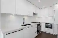 801 1588 JOHNSTON ROAD - thumbnail 12