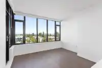 801 1588 JOHNSTON ROAD - thumbnail 14