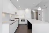 801 1588 JOHNSTON ROAD - thumbnail 10