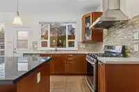 1911 131 STREET - thumbnail 12