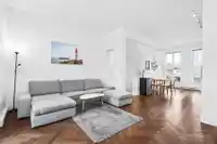 43 15898 27 AVENUE - thumbnail 1