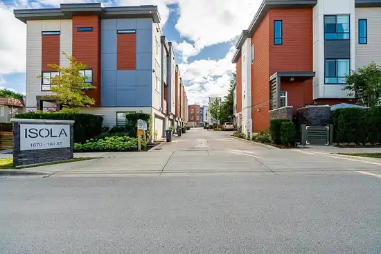 48 1670 160 STREET