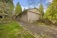 2884 128 STREET - thumbnail 7