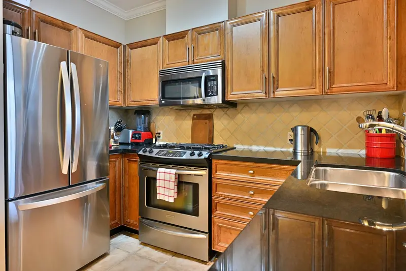 407 2175 SALAL DRIVE - photo 3 of 20