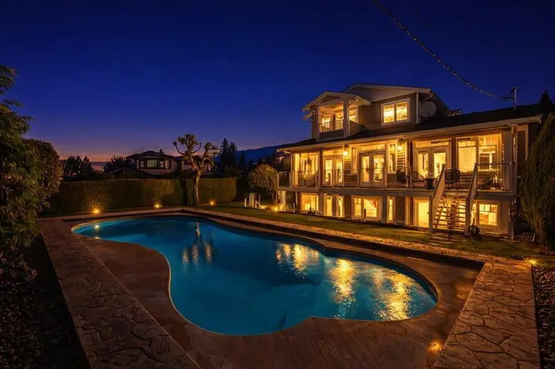 1197 FULTON AVENUE - photo 1 of 25