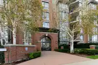 307 1551 FOSTER STREET - thumbnail 2