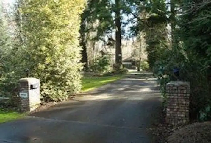 2650 141 STREET - photo 1 of 1