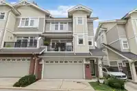 30 2925 KING GEORGE BOULEVARD - thumbnail 1