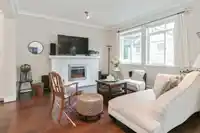 30 2925 KING GEORGE BOULEVARD - thumbnail 3