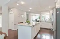30 2925 KING GEORGE BOULEVARD - thumbnail 9