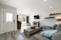 15669 20 AVENUE - thumbnail 3
