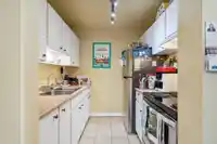 319 1850 E SOUTHMERE CRESCENT - thumbnail 6