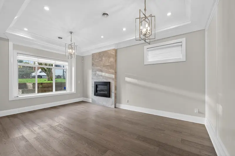 824 CHESTNUT STREET - photo 4 of 25