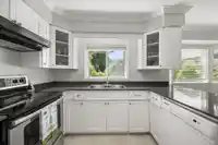 12994 20 AVENUE - thumbnail 7