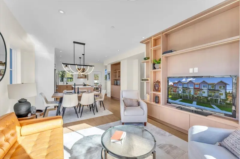 8 10392 240A STREET - photo 4 of 17