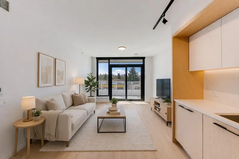 366 5189 EARLES STREET - photo 1 of 25