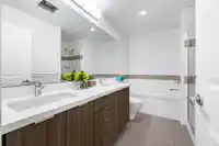 102 3323 151 STREET - thumbnail 14