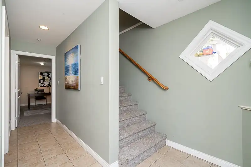 15645 PACIFIC AVENUE - photo 3 of 40