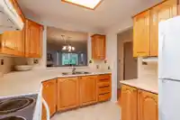 102 15300 17 AVENUE - thumbnail 3