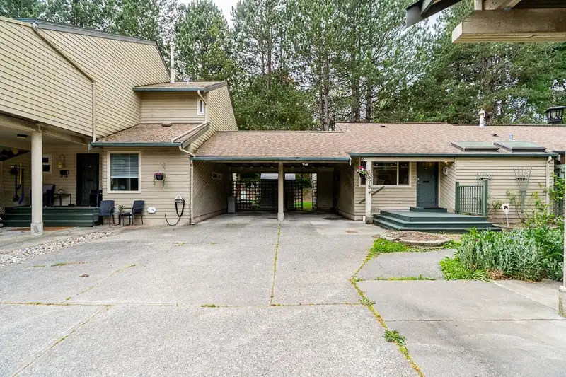 15784 MCBETH ROAD - photo 3 of 25
