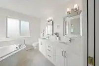 13473 14 AVENUE - thumbnail 23