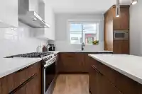 56 1639 162 STREET - thumbnail 8