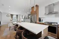56 1639 162 STREET - thumbnail 9