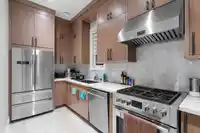 13183 19A AVENUE - thumbnail 13