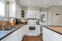 15367 20A AVENUE - thumbnail 7
