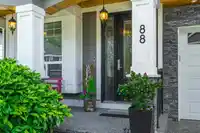 88 169A STREET - thumbnail 3