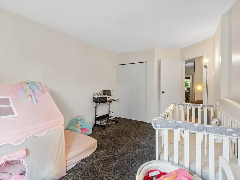 1615 10620 150 STREET - photo 3 of 10