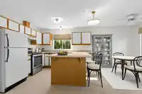 2577 126TH STREET - thumbnail 9